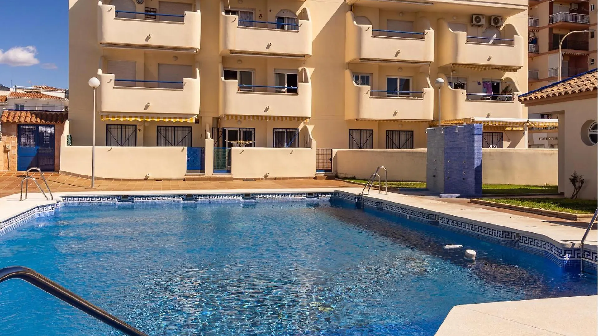 2 Bedroom Pet Friendly Apartment In Torrox